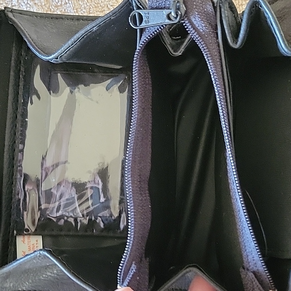 Avanti Small Purse - Picture 5 of 7